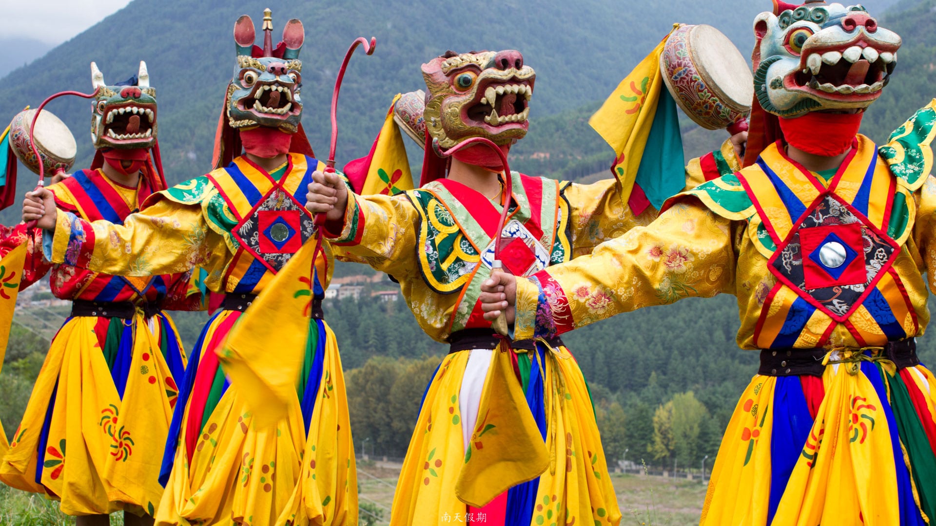 bhutan-festivals-people-culture