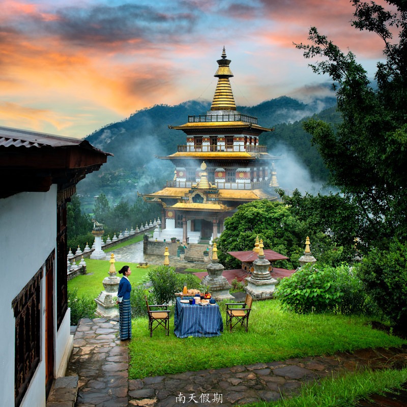 Bhutan-Punakha-River-Lodge-Khamsum-Yuelley-Temple_Breakfast-3_Website-square-800x800-fill-gravityauto